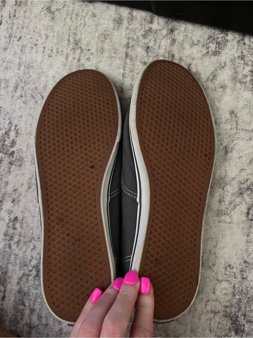 Vans - Picture 2 of 3